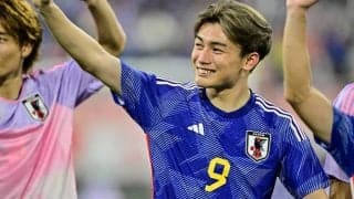 「そこはロッテルダムじゃないよ」上田綺世の訪仏ショットにフェイエノールトファンが反応！「明日はロッテルダムにいる？」「今すぐ契約書にサインして！」などラブコール殺到