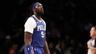 シクサーズと再契約を結んだモントレズ・ハレルがワークアウト中に右ヒザを負傷