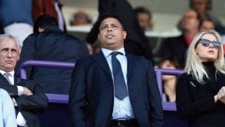 バジャドリーのロナウド会長は不人気…買収後2度も2部降格、SD解任でファンの不満爆発「出ていけ、理事会も辞任せよ」