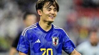 「この動画めちゃくちゃ感動した」久保建英が見せたソシエダの少年サポーターへの“神対応”と“絆”が話題！ 優しいハグに「良いパパになるなきっと」の声