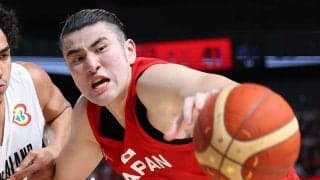 練習生が最終ロスター12名を争う選手に成長…富樫、渡邊も評価する川真田紘也