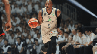 アンソニー・マクヘンリーが古巣琉球とAC契約…背番号「5」の永久欠番も発表