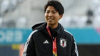 なでしこ清家貴子のバースデーを全員で祝福！準々決勝へ雰囲気良好「最高のチームに祝ってもらえて最高に幸せ者です！」