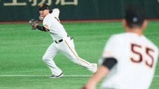 ベンチも“脱帽”の「震える」忍者守備　体勢崩すも…振り向きざまの爆肩が「バケモン」