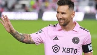 「最高の笑顔」ベッカムの12歳娘がメッシと手繋ぎ入場！インテル・マイアミのエスコートキッズを担当「素晴らしい瞬間」