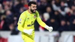 アーセナルがスペイン代表GKラヤをブレントフォードから買取OP付きのレンタル移籍で獲得、背番号「22」