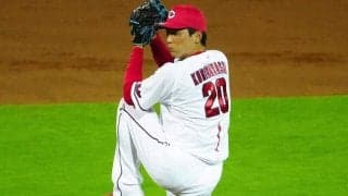 守護神の座を明け渡すも…試行錯誤で進化した“武器”　広島・栗林が復調した理由