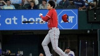 【MLB】大谷翔平、ヘルメットも吹っ飛ぶ“豪快フルスイング”で飛距離133メートル特大42号弾
