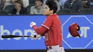大谷翔平、今季42号は “ヘルメット・レス弾”　米メディアは「ショウヘイが美しい髪を全開にして本塁打を放った」