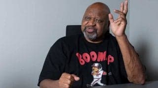 身売り、愛称変更、監督交代…助っ人初の3冠王がオリを去った理由「ゲームが仕事に」