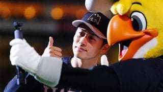 鷹・板東湧梧、6回2失点で1か月ぶり1軍登板を白星で飾る　三森が先頭打者弾など2安打