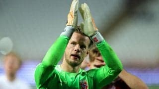 セビージャ、サウジ行きのGKボノの代役にノルウェー代表生守護神・ニーランを獲得
