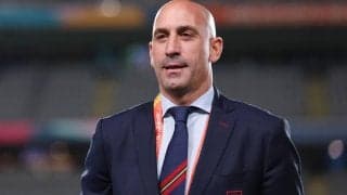 スペインサッカー連盟会長が優勝した選手の唇にキス…された選手は「好きではなかった」と嫌悪感