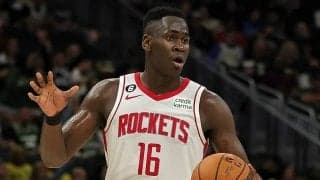 ワールドカップでスペイン代表のロスター入りしたウスマン・ガルーバがサンダーから放出