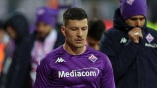 去就不透明なヨビッチがECLでメンバー外に… 移籍模索中もミランへの逆オファーは不発