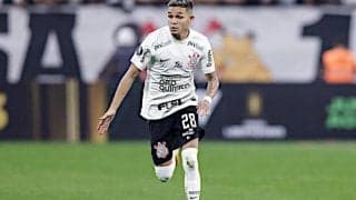 ナント、コリンチャンスからブラジル人MFアドソンを完全移籍で獲得！