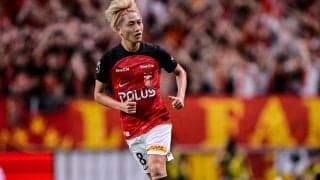 「スタメンで出たかった」浦和レッズMF小泉佳穂が着実な復調。伊藤敦樹の「少し悩んだ時期もあったと思いますが、良い形で復活してくれている」に応えた前向きな言葉