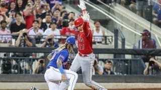 【MLB】大谷翔平のスピードは1406盗塁のレジェンド級　地元局も驚愕「あっという間に三塁へ」