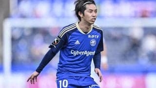 「予想を遥かに超えるダッシュ」ゴール後の喜びの後に一目散にベンチに戻る町田の高橋が「無邪気でかわいい」と話題！ 「涙出そう」「綺麗に掛け直すところも愛」との声