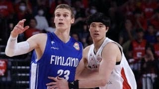 守備で逆転劇を支えた渡邊雄太…河村勇輝からは「雄太さん、まだまだ引退させませんよ」