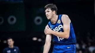 バスケW杯でアメリカ代表の一員として活躍するリーブスがレブロン以来のスタッツを記録