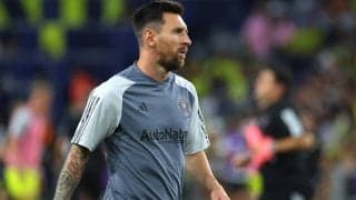 「利き手は右なんだね」世界最高のレフティー、メッシがドッジボールで本気投げする姿に注目の声「足の方が上手そうだ」