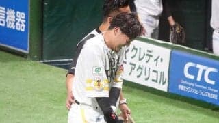 鷹・牧原大成は「骨に異常ない」　右手首に死球が直撃し途中交代…藤本監督が説明