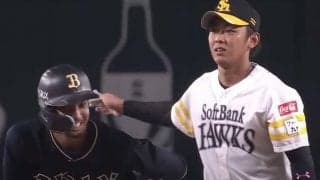 タイムリー打ったのに悶絶→ベンチ爆笑　“悲劇”に耐えられない監督たち「面白すぎ」