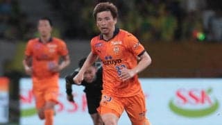 「サッカー生活お疲れさまでした」乾貴士も引退の岩渕真奈に労い、思い出の写真には自分でも驚き「メンツがすごい」