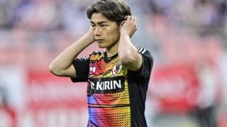 「この角度好きすぎるな」上田綺世のオランダ初ゴールの「ピッチレベル映像」公開される！「シュートまでの流れが美しいわ！」「振り向き上手すぎる」の声