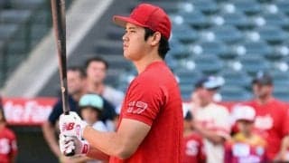 【MLB】顔しかめる大谷翔平…突然の“異変”に子どもたちも心配　途絶えた「ショウヘイ！」の歓声