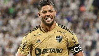 37歳迎えても衰え知らずの超人フッキ、今季45試合で22得点&イエローカード17枚