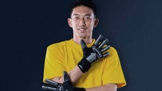 権田修一がイタリアのGKグローブメーカー「ロイシュ」と契約「いい思い出のあるブランド」