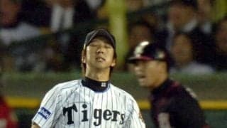 JFKを擁した阪神投手陣がロッテに「これほど点を取られるとは...」阪神・関本賢太郎が日本シリーズで感じていたチームの「焦り」