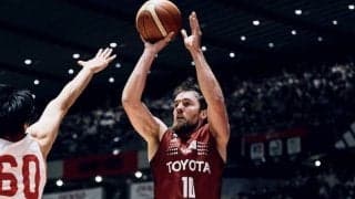 プレシーズンゲームで川崎と引き分けたA東京…新主将バランスキー「目標はもちろん優勝」