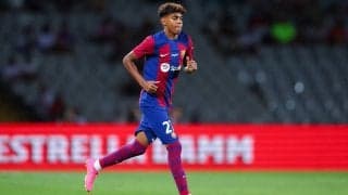 バルセロナが16歳FWヤマルとプロ契約へ！ 計7年の長期契約を画策