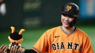 「この34歳化け物かよ」　高め一閃…球場の空気変えた一発は「やっぱりスター」