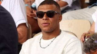 「トライが何か分かる？」ムバッペがラグビーW杯を観戦も、ぎこちないガッツポーズにファンがツッコみ「ルール知ってる？」