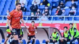 「クバうまいなー」「やっぱ別格」J2大宮FWシュヴィルツォクのわずかなコースを射抜いた右足弾に脱帽の声続々！「来シーズン強奪してほしいな」と早くも争奪戦