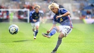 「特に何も(笑)」時間をかけたPKを語った伊東純也、更なる高みへ「個々でもっと成長して、次の試合に臨めれば」