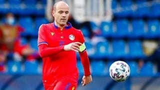 代表歴は26年…ギネス記録保持者、アンドラ代表DFの代表引退試合でスタンディングオベーション