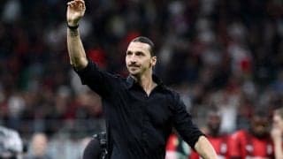 「引退しているとは思えない」最後の試合から半年、41歳イブラヒモビッチの“綱登り”にファンも驚き「年齢は単なる数字」「25歳のようだ」