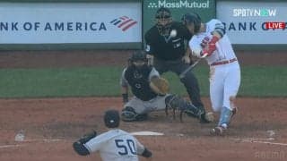 ストーリーのこんな打球が見たかった 右肘手術から復帰も打率1割台と低迷の強打者が会心の一撃でニッコリ笑顔