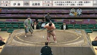 「静止画かと思ったw」土俵際＆エビ反りで約15秒！ 力士“執念”の粘りに視聴者思わず興奮