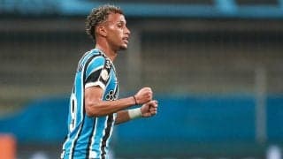 アーセナル移籍も浮上していたU-23ブラジル代表MFビテロがディナモ・モスクワに5年契約で完全移籍