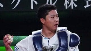 ミス連発で涙→適時打＆好リード　西武2年目捕手が「救われた」甲斐拓也の金言