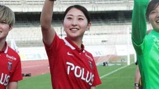 「ロング美しい」「激かわ」代表で10番背負う塩越柚歩、オフショット＆ファッションに称賛の嵐「ピンクのシャツお洒落」