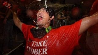 苦労を乗り越えた末の歓喜のシャンパンファイト！ 藤浪晋太郎の進化への称賛「こっちまで嬉しくなる」