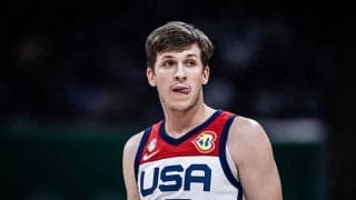 オースティン・リーブスがバスケW杯優勝&MVPの元同僚を賞賛「デニス・シュルーダーに拍手を」