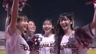 短パンユニでポンポンふりふり「可愛すぎ」　“勝利の女神”の天使の舞「たまらん」